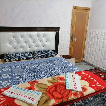 Al Azraq ash Shamālī Guest House Hazem מראה חיצוני תמונה