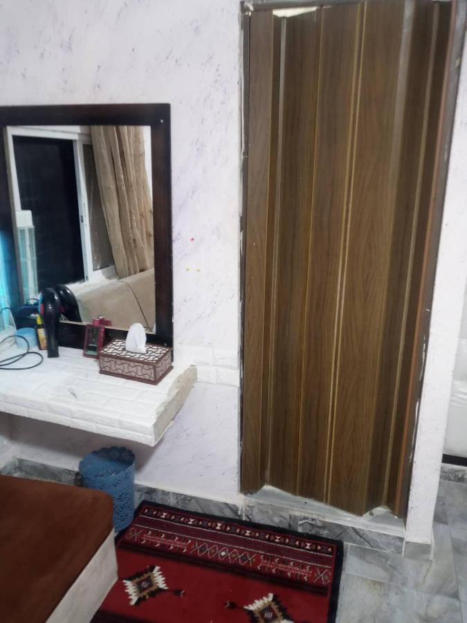 Al Azraq ash Shamālī Guest House Hazem מראה חיצוני תמונה