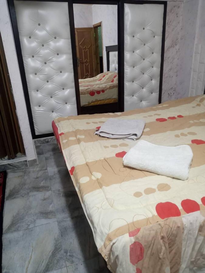 Al Azraq ash Shamālī Guest House Hazem מראה חיצוני תמונה