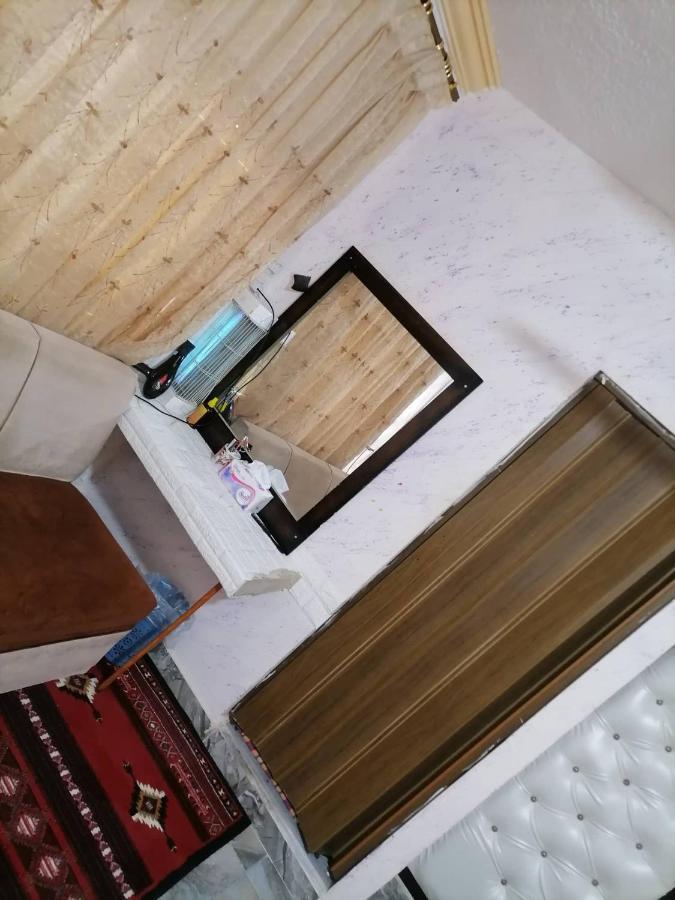 Al Azraq ash Shamālī Guest House Hazem מראה חיצוני תמונה