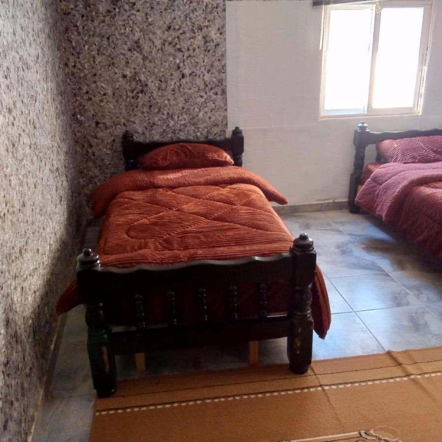 Al Azraq ash Shamālī Guest House Hazem מראה חיצוני תמונה