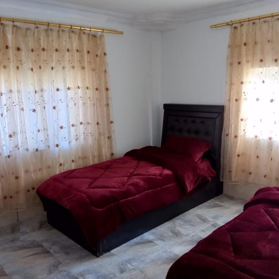 Al Azraq ash Shamālī Guest House Hazem מראה חיצוני תמונה