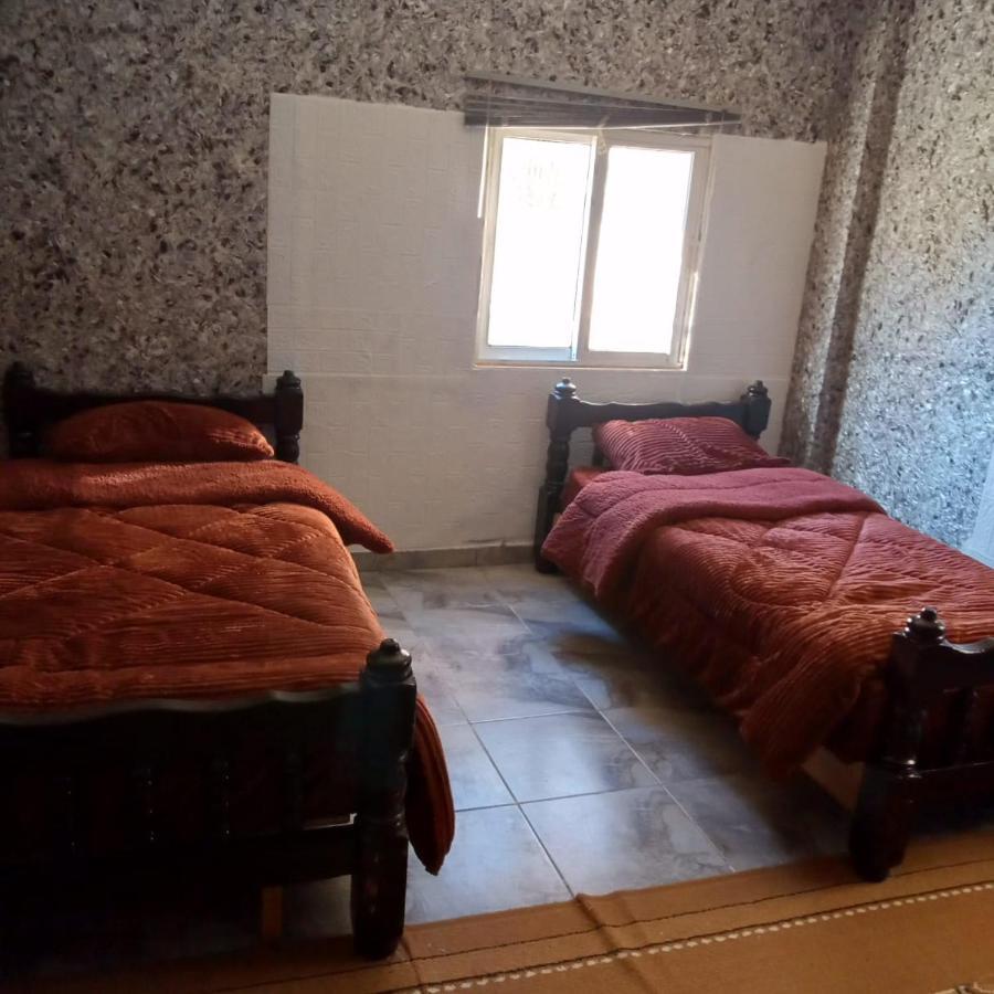 Al Azraq ash Shamālī Guest House Hazem מראה חיצוני תמונה